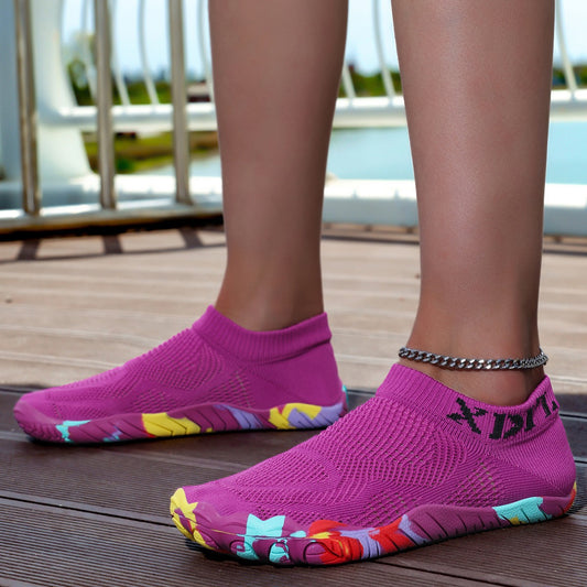 Water Shoes Women Barefoot Grounded Footwear for Women Men with Neuropathy Pool Shoes Wide Toe Box Sneakers Slip On Athletic Workout Gym Footwear Beach Swim Shoe Quick-Dry Breathable Lightweight