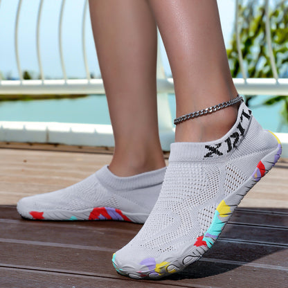 Water Shoes Women Barefoot Grounded Footwear for Women Men with Neuropathy Pool Shoes Wide Toe Box Sneakers Slip On Athletic Workout Gym Footwear Beach Swim Shoe Quick-Dry Breathable Lightweight